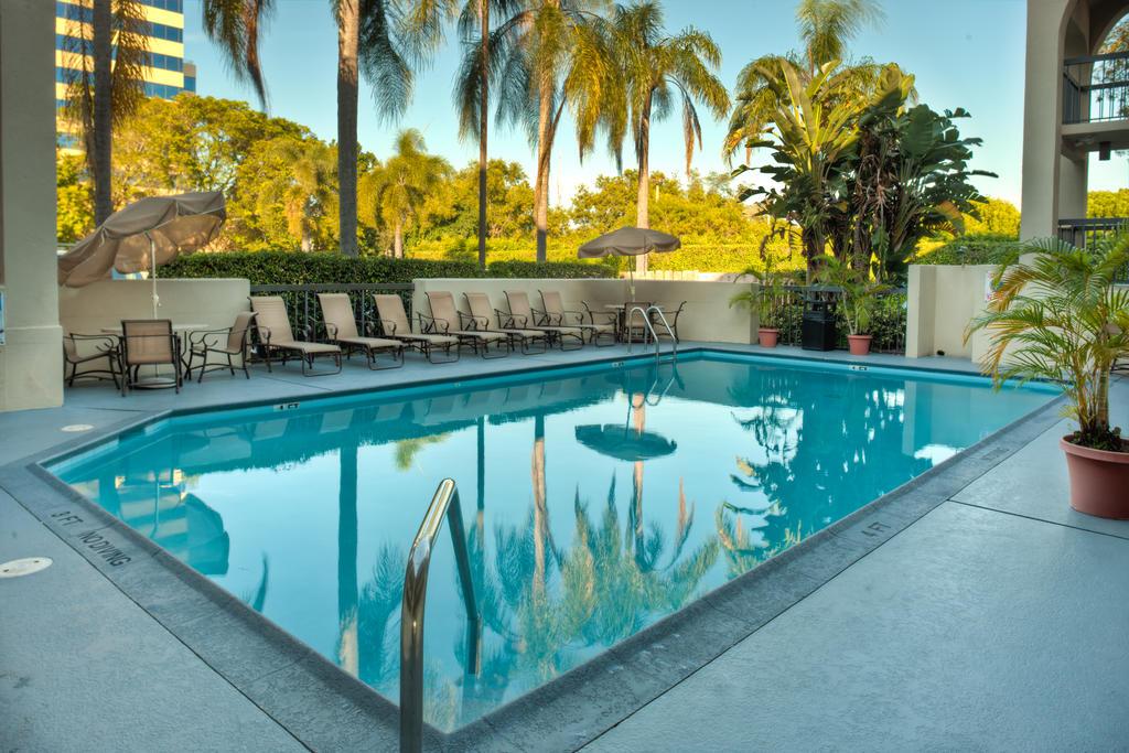 Quality Inn Palm Beach International Airport Уест Палм Бийч Екстериор снимка