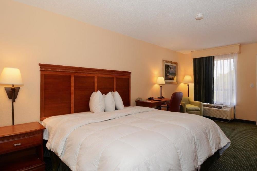 Quality Inn Palm Beach International Airport Уест Палм Бийч Екстериор снимка