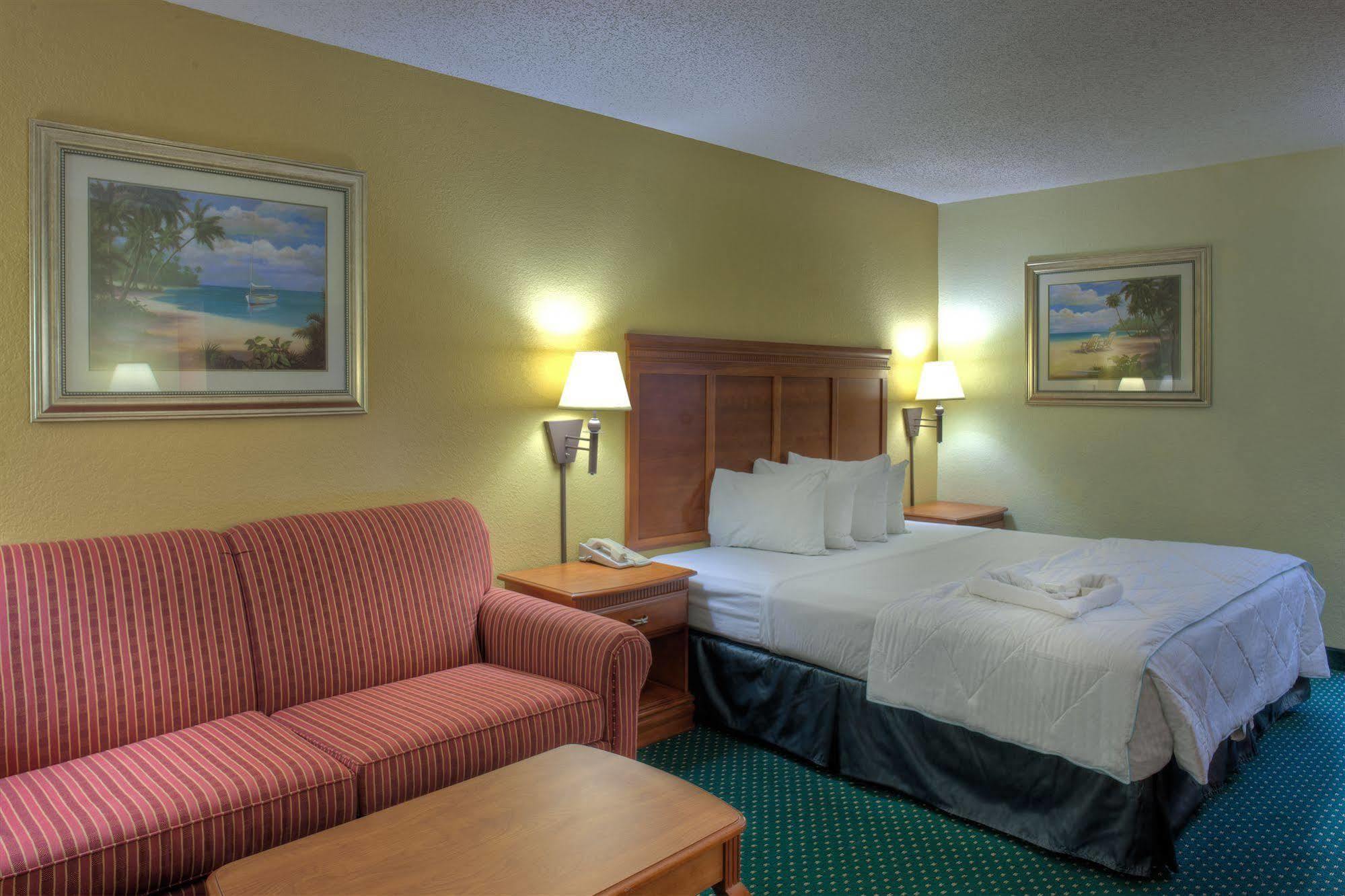 Quality Inn Palm Beach International Airport Уест Палм Бийч Екстериор снимка